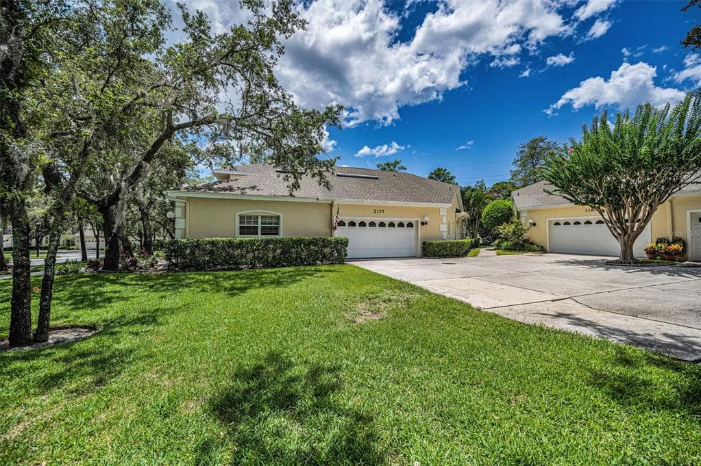 2177 OAK FOREST LANE PALM HARBOR, FL 34683