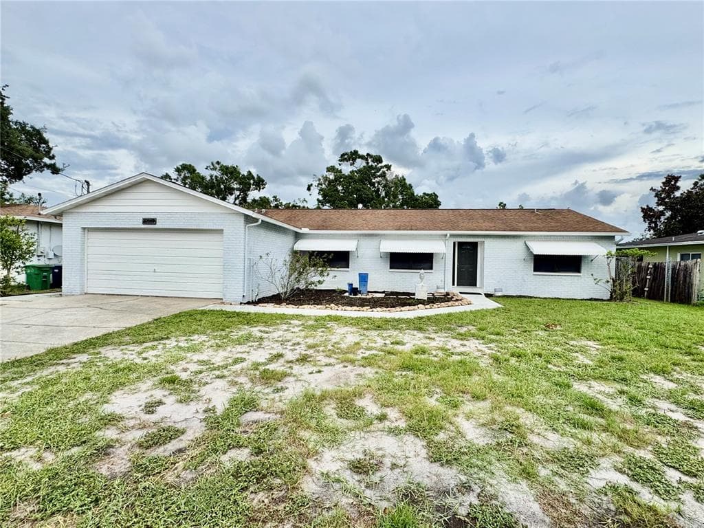 10213 N FLEETWOOD DRIVE TAMPA, FL 33612