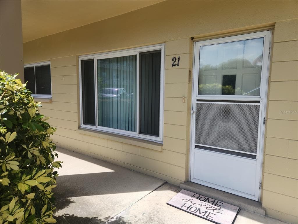 2361 JAMAICAN STREET UNIT 21 CLEARWATER, FL 33763