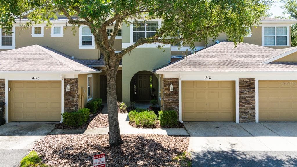 8171 STONE VIEW DRIVE TAMPA, FL 33647