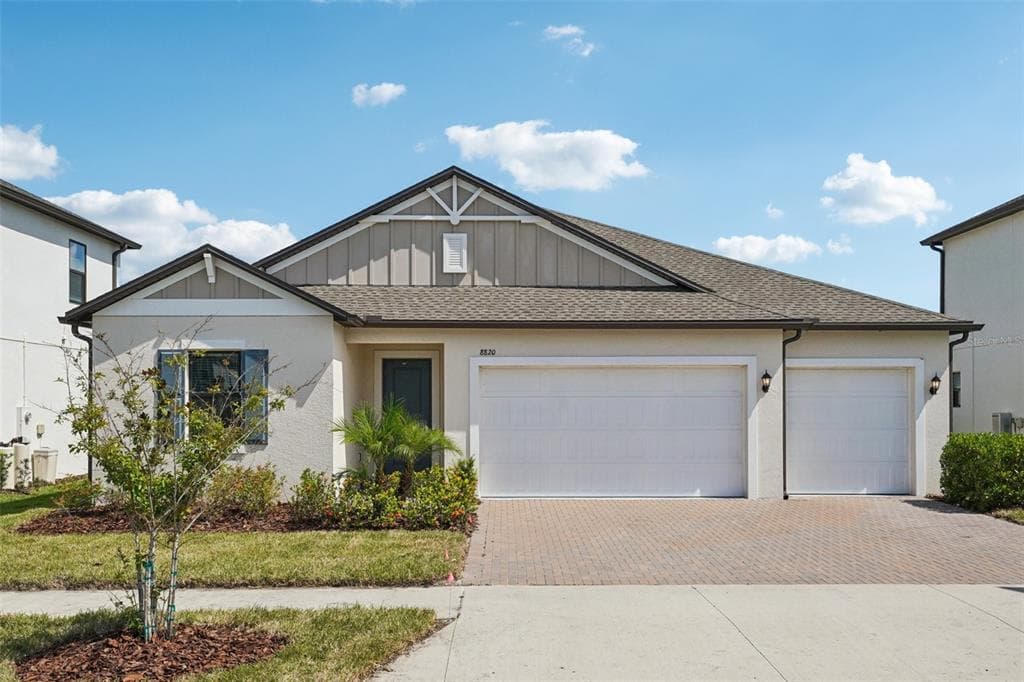 8820 LITTLE BLUESTEM DRIVE LAND O LAKES, FL 34637