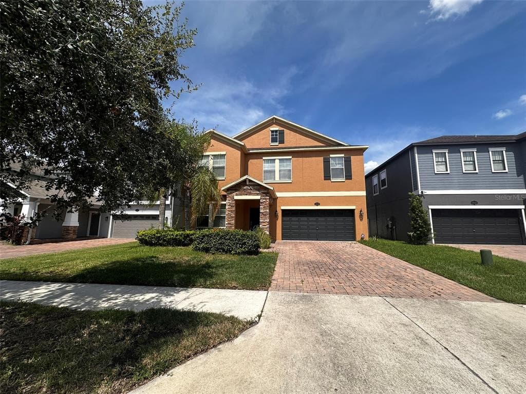 19339 PADDOCK VIEW DRIVE TAMPA, FL 33647