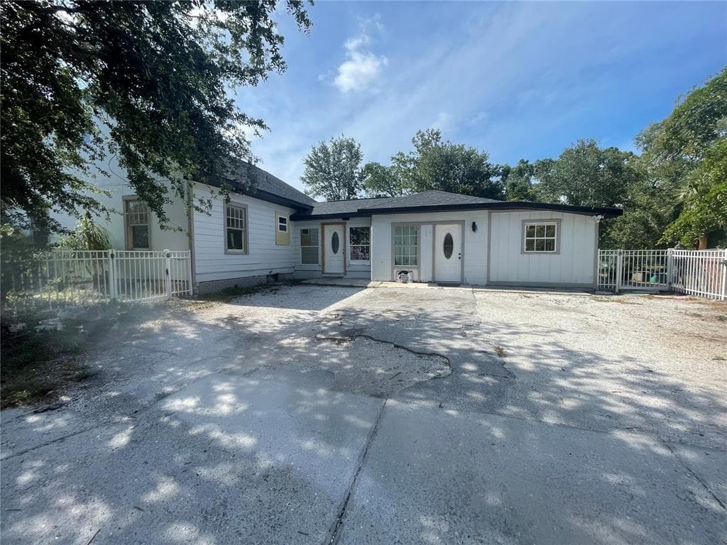 1339 13TH STREET W UNIT A BRADENTON, FL 34205