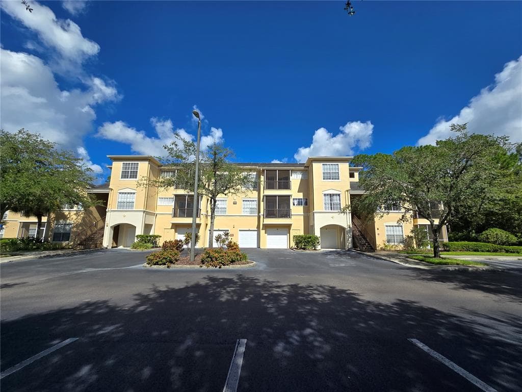5125 PALM SPRINGS BOULEVARD UNIT 9303 TAMPA, FL 33647