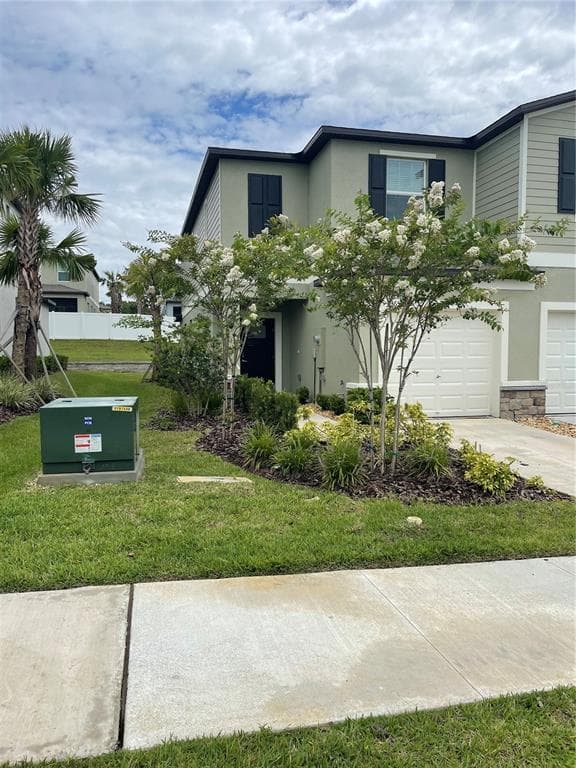36518 WELL HILL WAY ZEPHYRHILLS, FL 33541