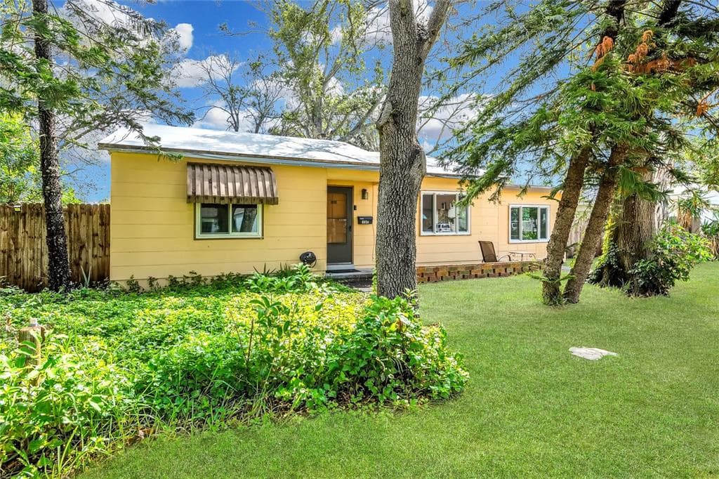 7301 GREVILLA AVENUE S SOUTH PASADENA, FL 33707