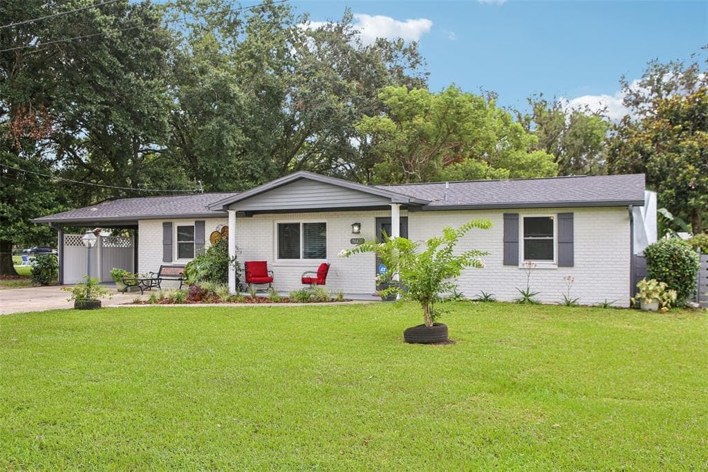 36426 MONROE DRIVE ZEPHYRHILLS, FL 33541