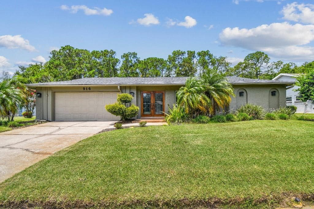 916 MAINSAIL WAY PALM HARBOR, FL 34685