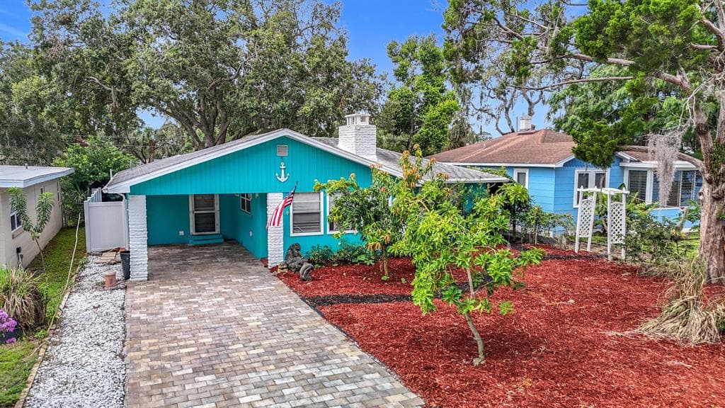 6428 OLD MAIN STREET NEW PORT RICHEY, FL 34653
