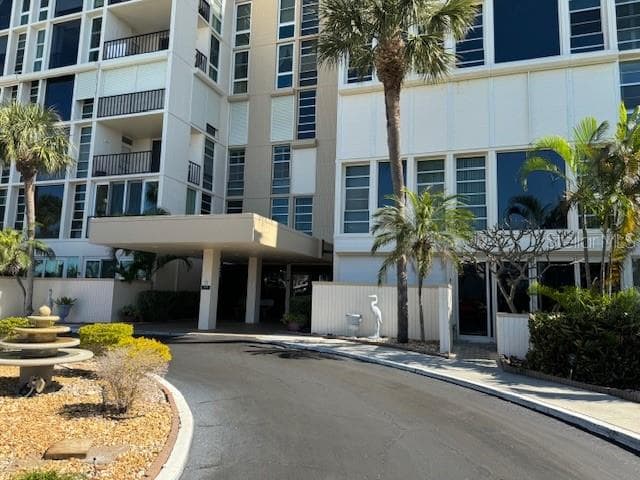 7400 SUN ISLAND DRIVE S UNIT 603