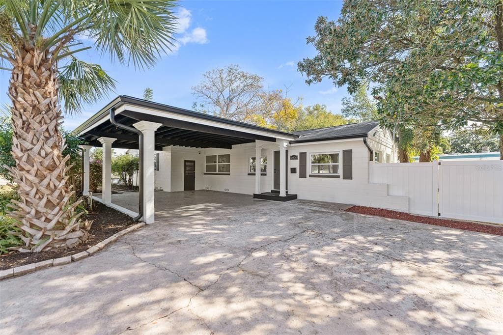 2800 E ANDERSON STREET ORLANDO, FL 32803
