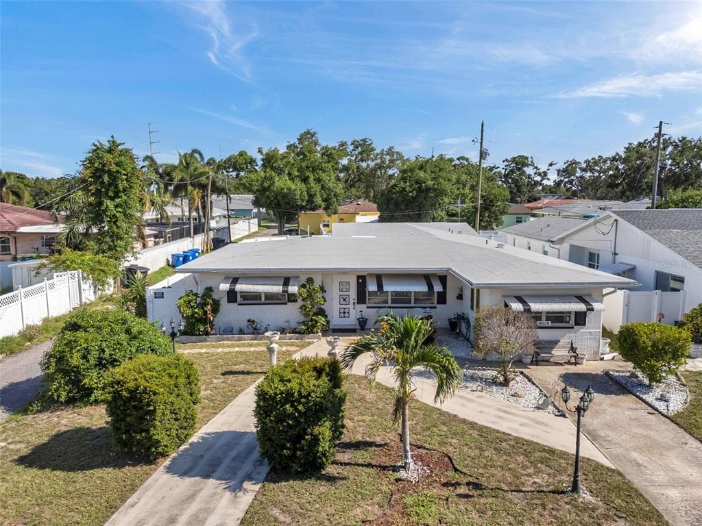 4518 15TH AVENUE N ST PETERSBURG, FL 33713