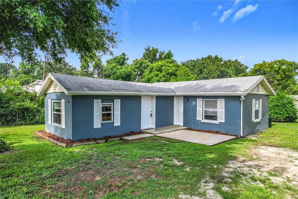 5445 LILY ROAD LAKELAND, FL 33811