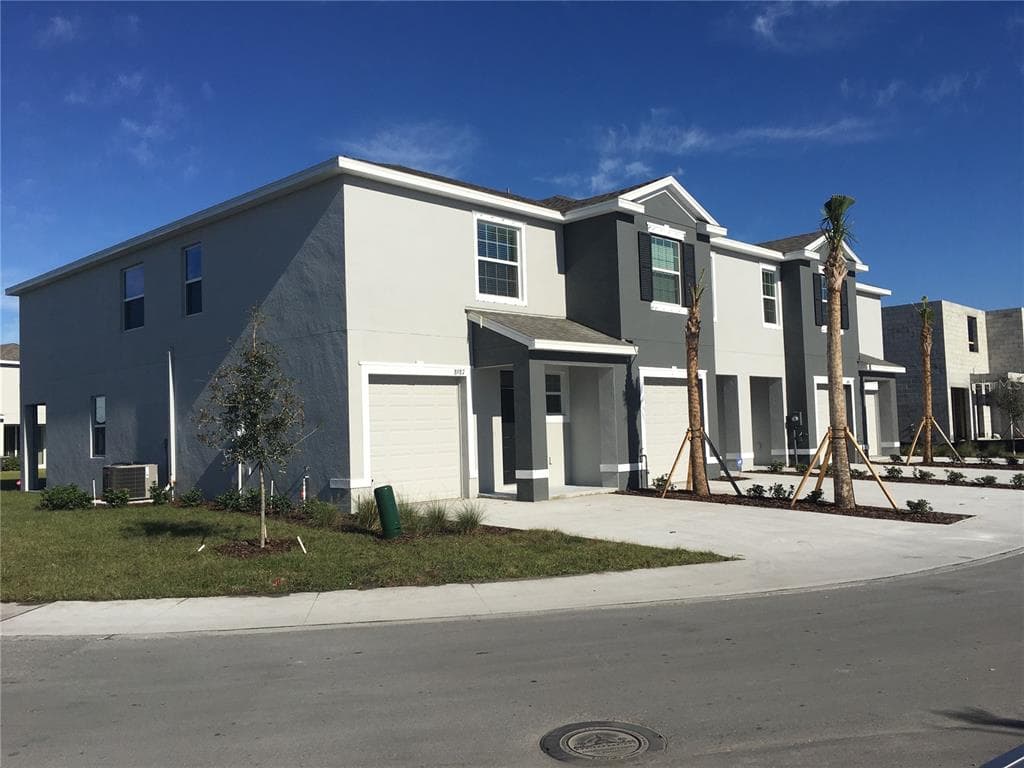 8981 INDIGO TRAIL LOOP RIVERVIEW, FL 33578