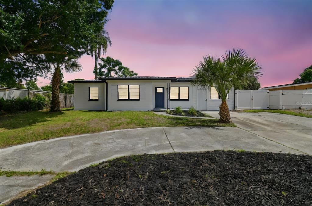 3113 W POWHATAN AVENUE TAMPA, FL 33614