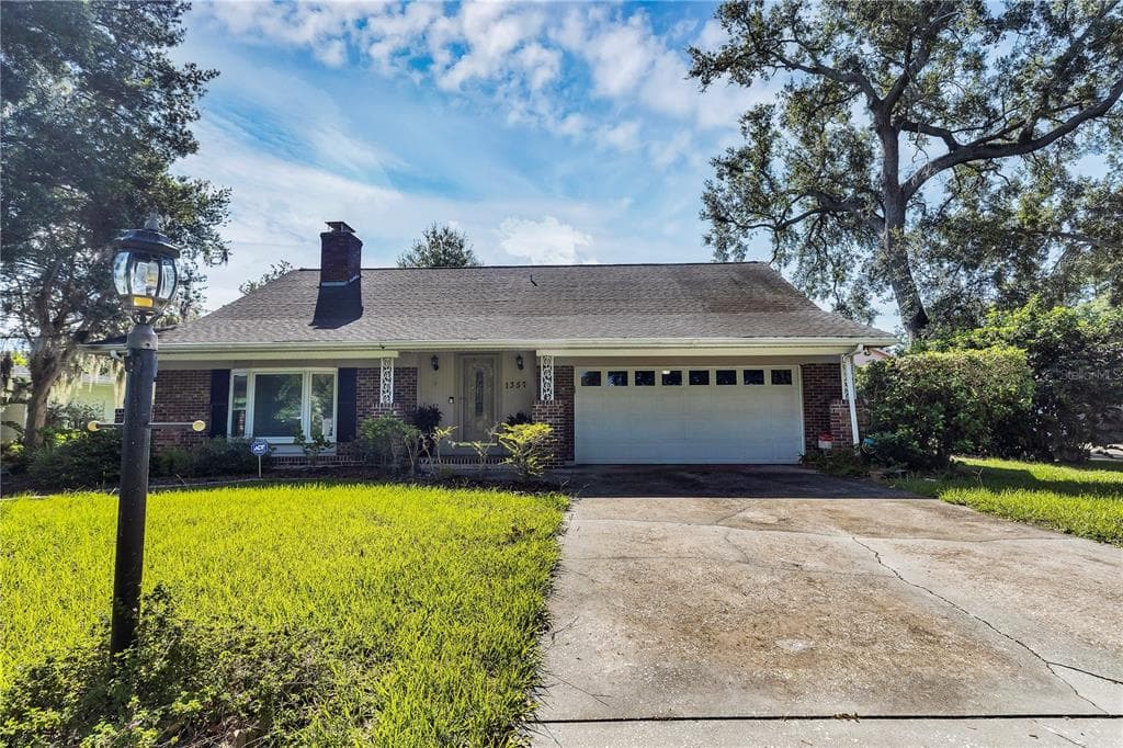 1357 ECKLES DRIVE TAMPA, FL 33612