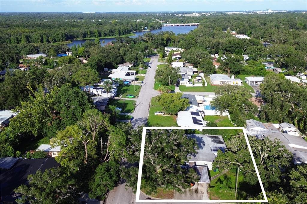 3101 E ELM STREET TAMPA, FL 33610