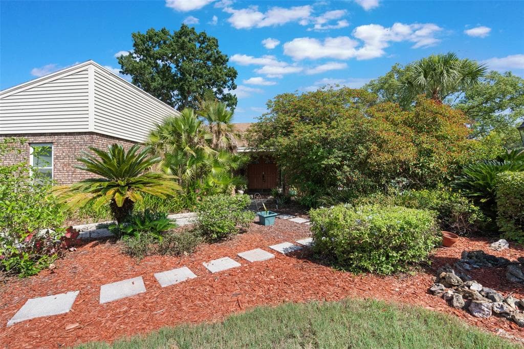 105 COUNTRY CLUB LANE MULBERRY, FL 33860