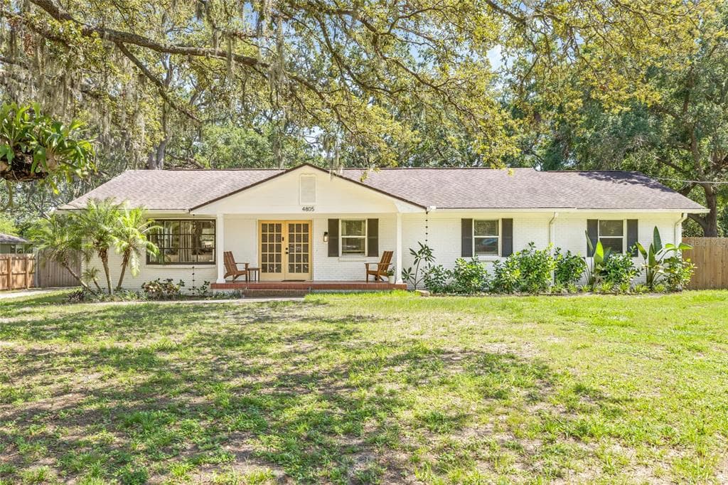4805 E REGNAS AVENUE TAMPA, FL 33617