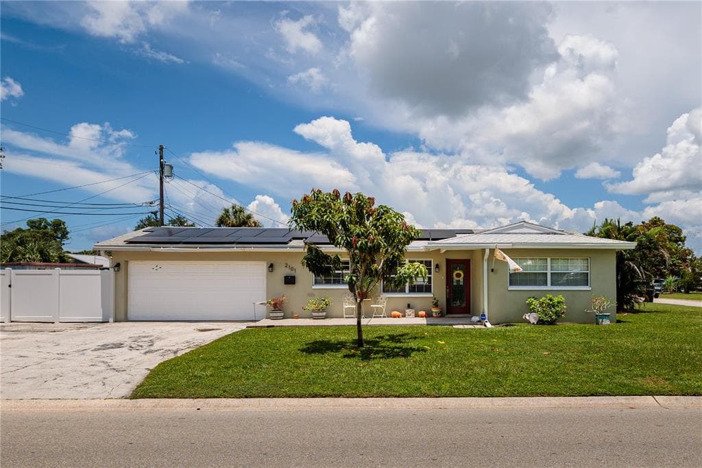 2101 63RD AVENUE N ST PETERSBURG, FL 33702
