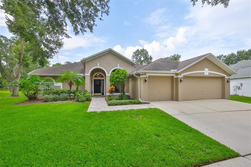 8613 HERONS COVE PLACE
