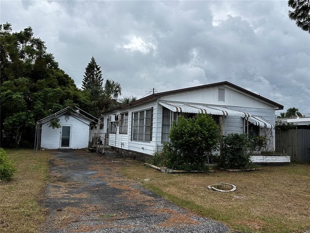 2014 KEPNER DRIVE HOLIDAY, FL 34691