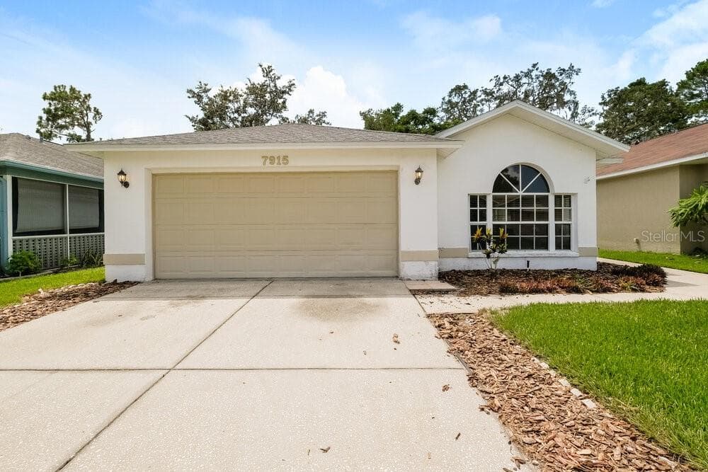 7915 BARCLAY ROAD NEW PORT RICHEY, FL 34654