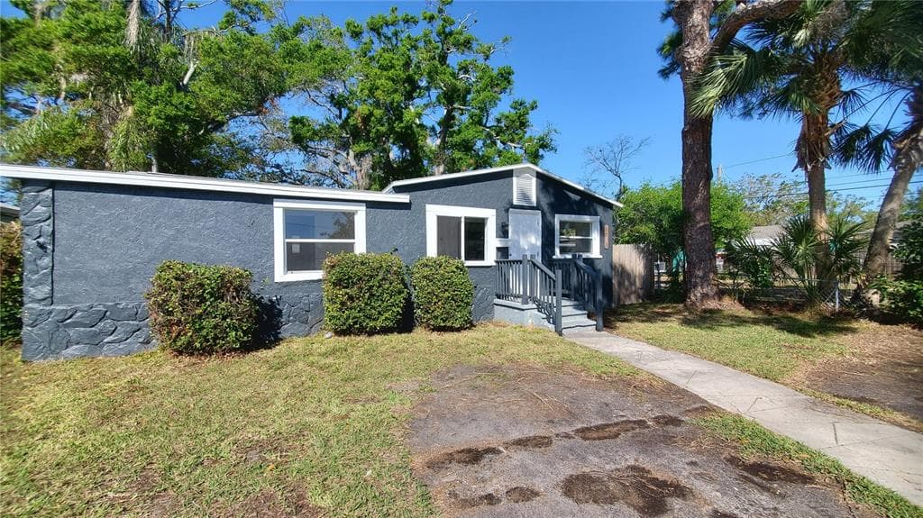 1725 FREEMAN STREET S ST PETERSBURG, FL 33701