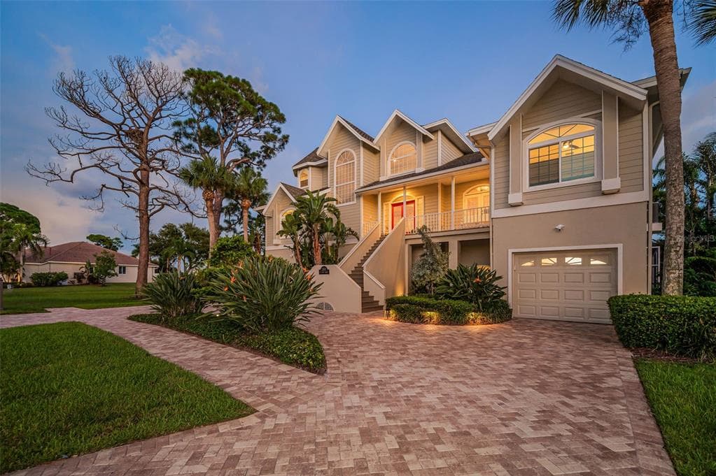 2103 N POINTE ALEXIS DRIVE