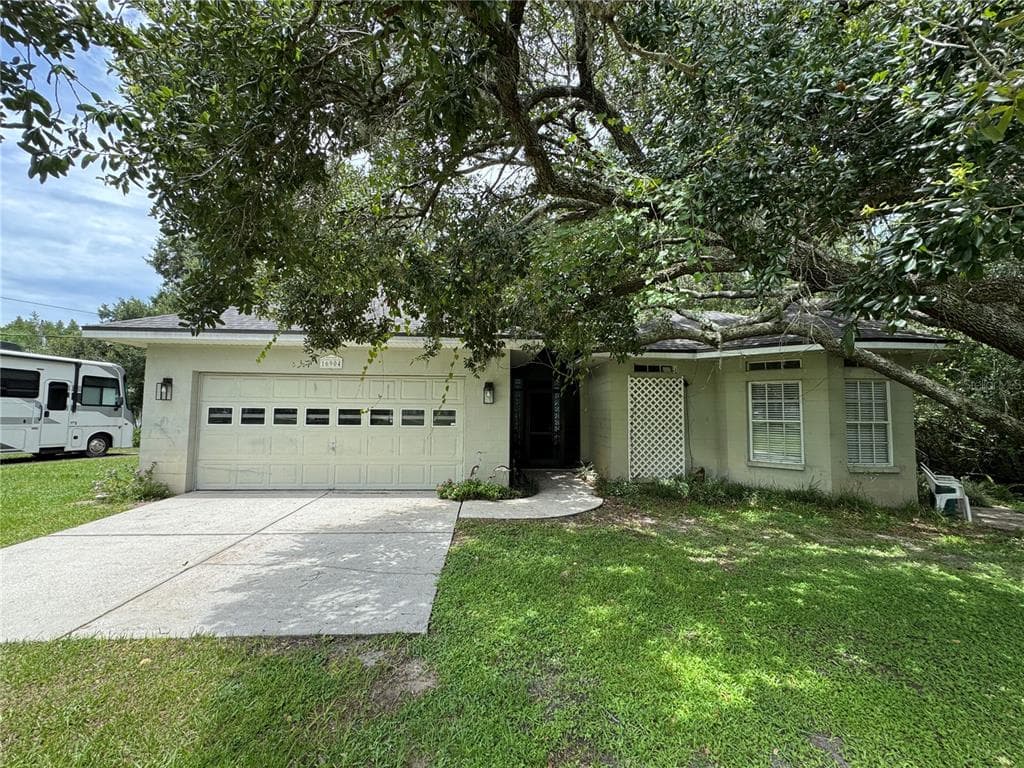 16904 TOBACCO ROAD LUTZ, FL 33558