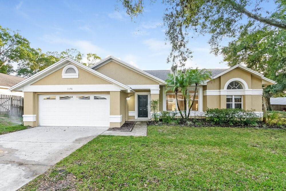 1176 COUNTRYWIND DRIVE APOPKA, FL 32703