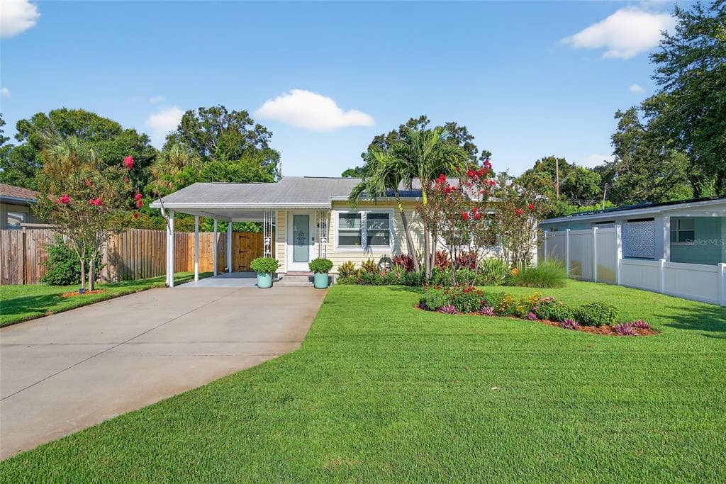 921 FREEMONT STREET S GULFPORT, FL 33707