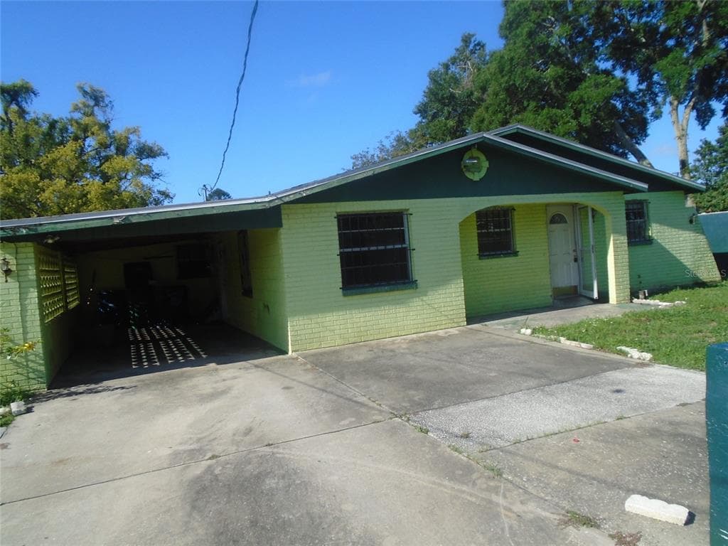 3011 E ELLICOTT STREET TAMPA, FL 33610