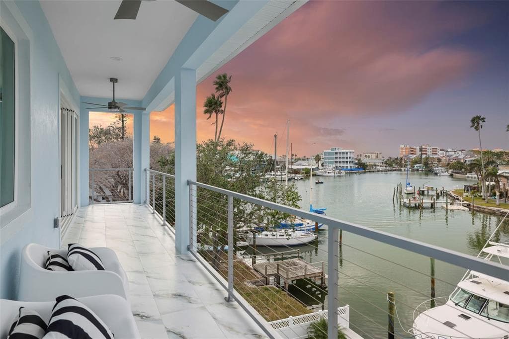 326 129TH AVENUE E MADEIRA BEACH, FL 33708