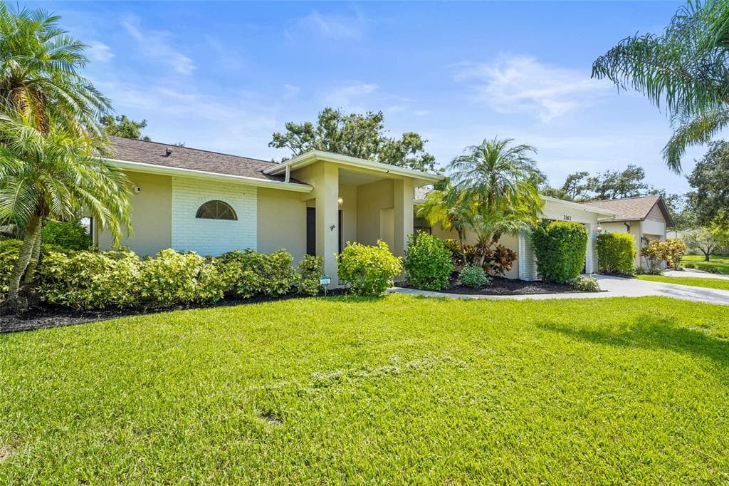 2162 CORK OAK STREET SARASOTA, FL 34232