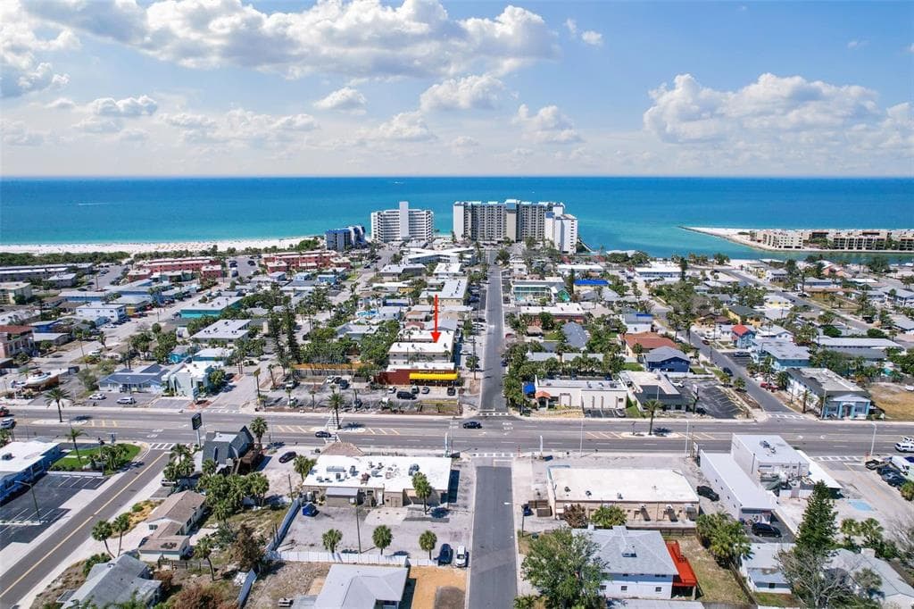 506 71ST AVE UNIT 7 ST PETE BEACH, FL 33706