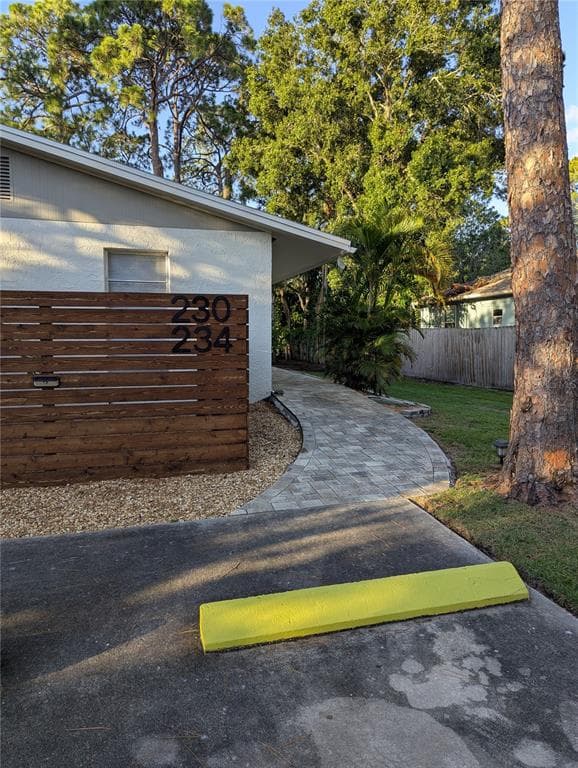 230 48TH AVENUE N ST PETERSBURG, FL 33703