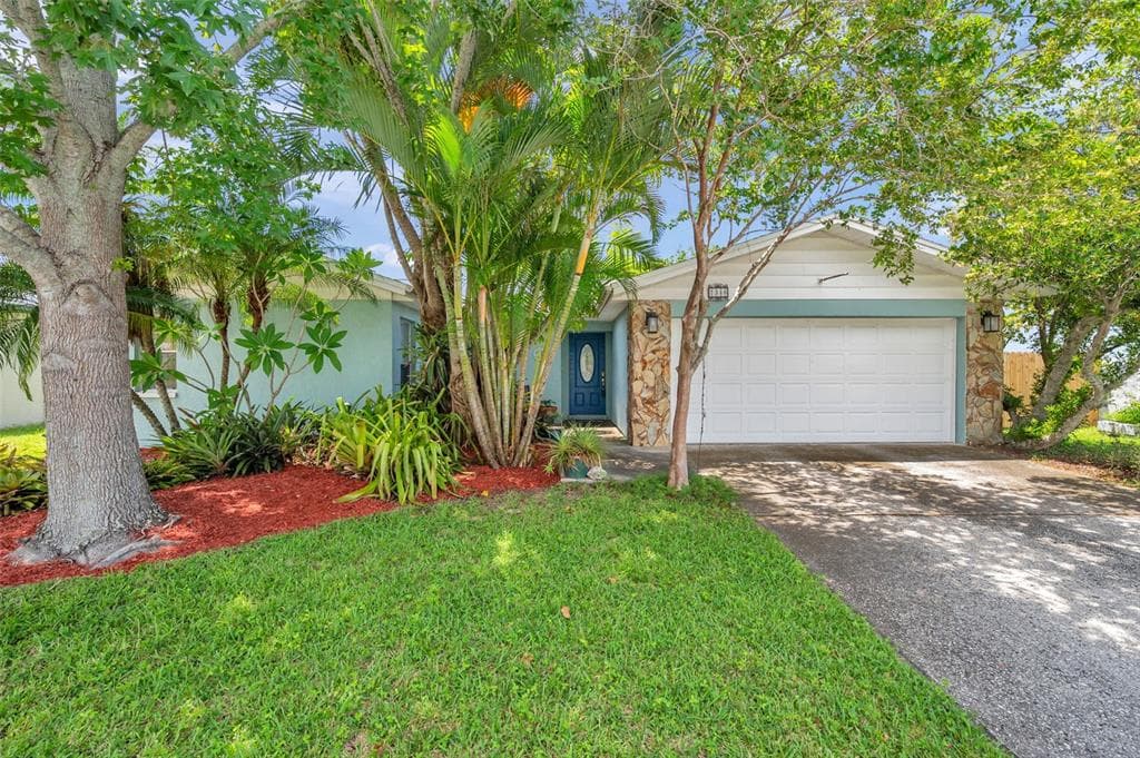 7346 118TH TERRACE LARGO, FL 33773
