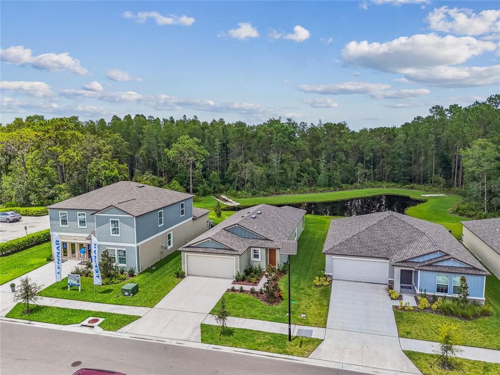 10077 GENTLE RAIN DRIVE LAND O LAKES, FL 34638
