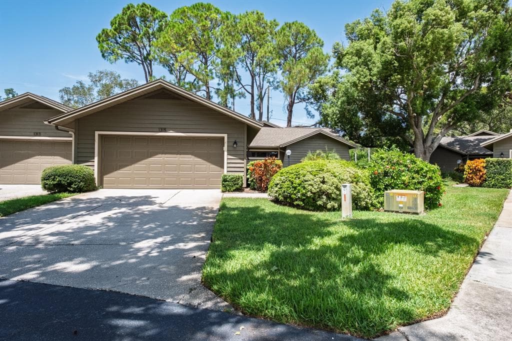 1315 WESTLAKE BOULEVARD PALM HARBOR, FL 34683
