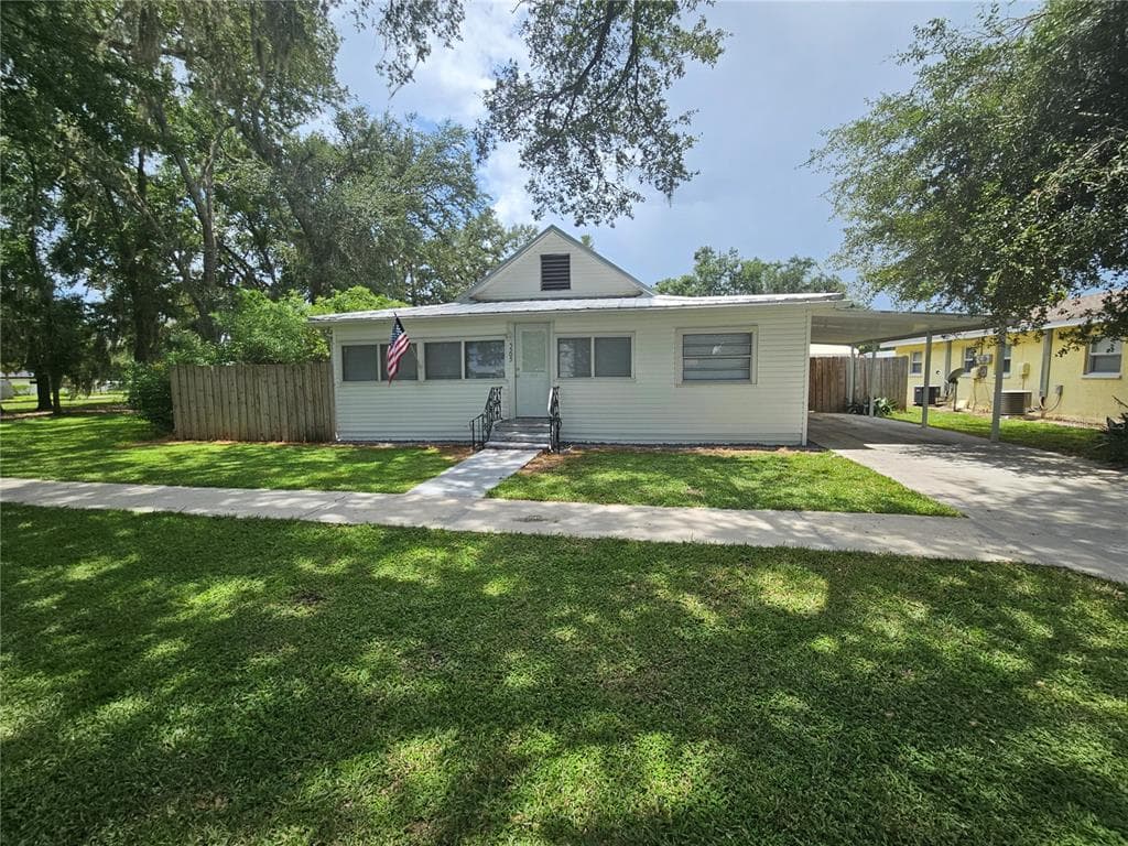 5505 8TH STREET ZEPHYRHILLS, FL 33542