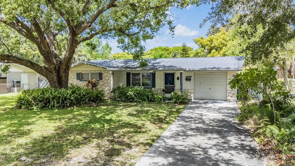 7047 GREEN STREET NEW PORT RICHEY, FL 34652