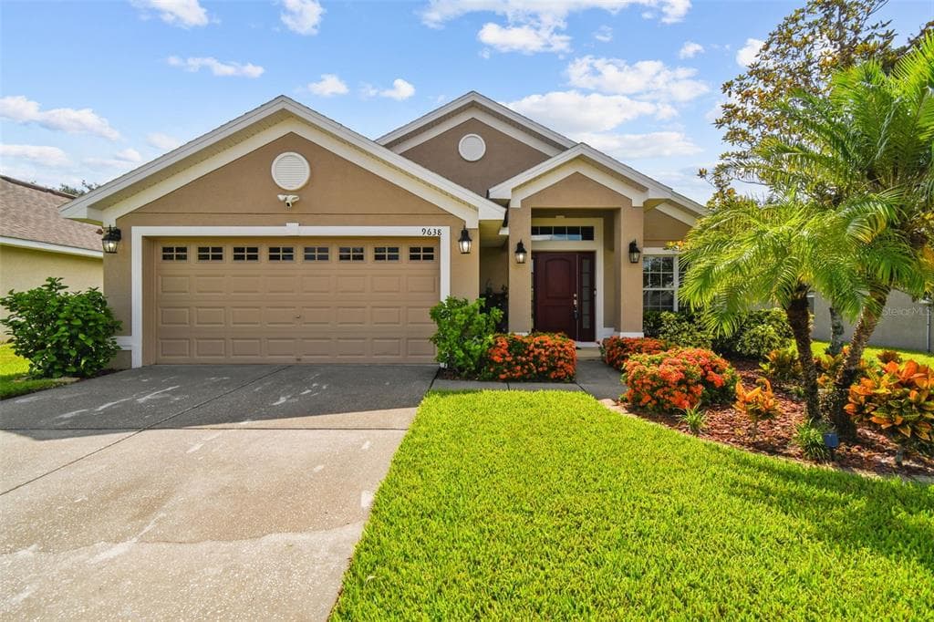9638 JAYBIRD LANE LAND O LAKES, FL 34638