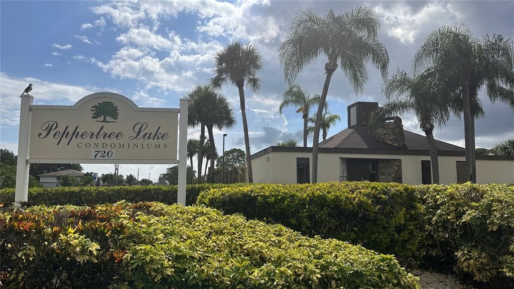 744 116TH AVENUE N UNIT 1903 ST PETERSBURG, FL 33716