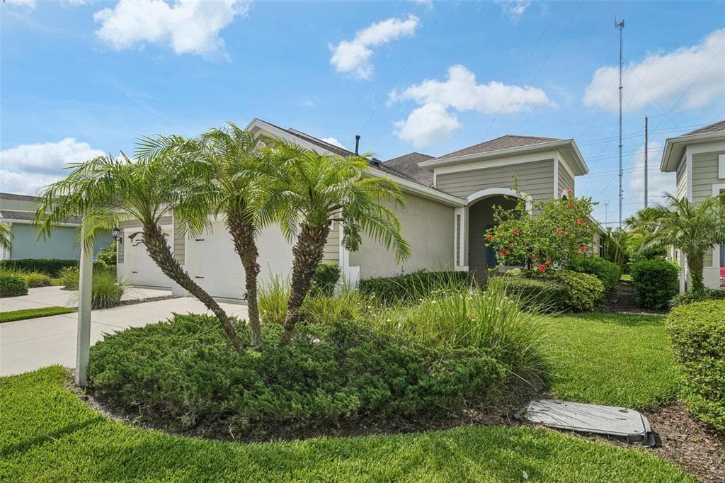 13524 CIRCA CROSSING DRIVE LITHIA, FL 33547