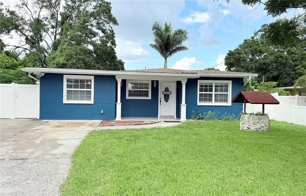 2115 W VIRGINIA AVENUE TAMPA, FL 33607