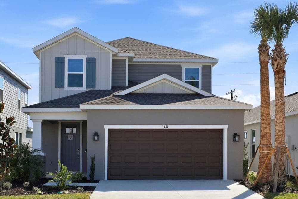 811 STEEL DRIVE APOLLO BEACH, FL 33572