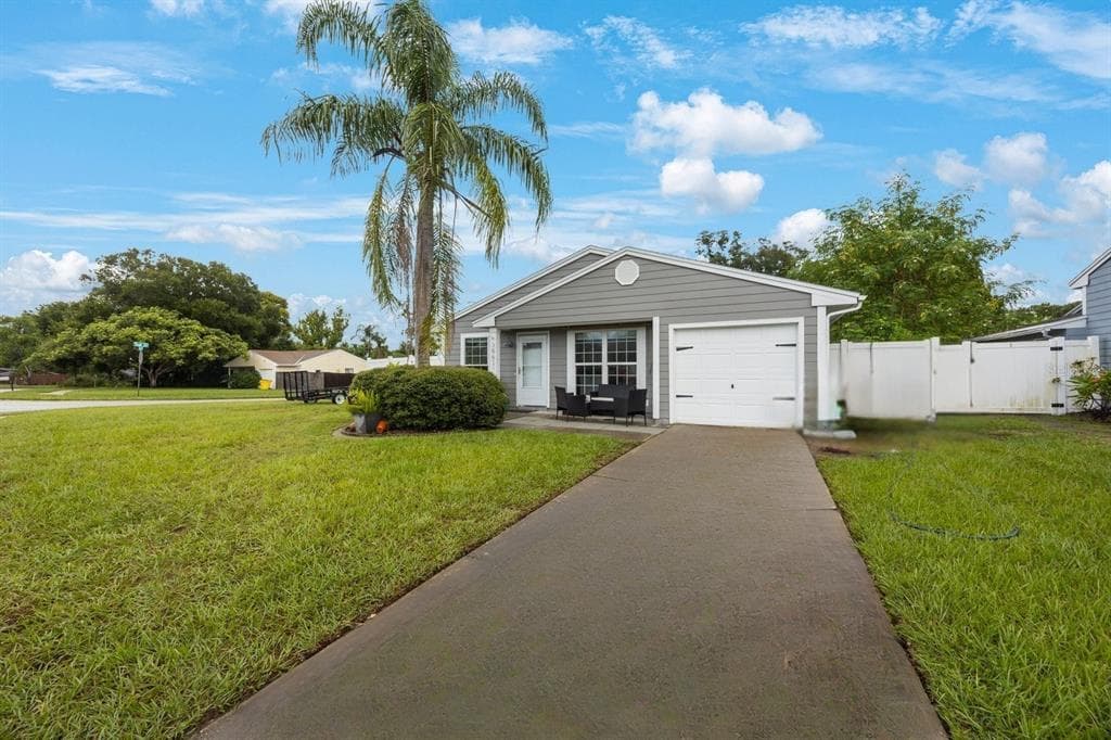 3861 REGENT DRIVE