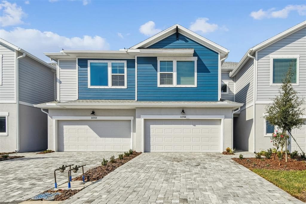 11746 FULL MOON LOOP PARRISH, FL 34219