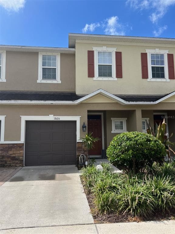 1605 VINEYARD LANE OLDSMAR, FL 34677